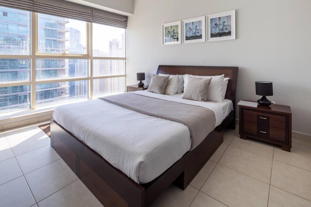 Frank Porter - Marina Quays Dubai Exterior photo