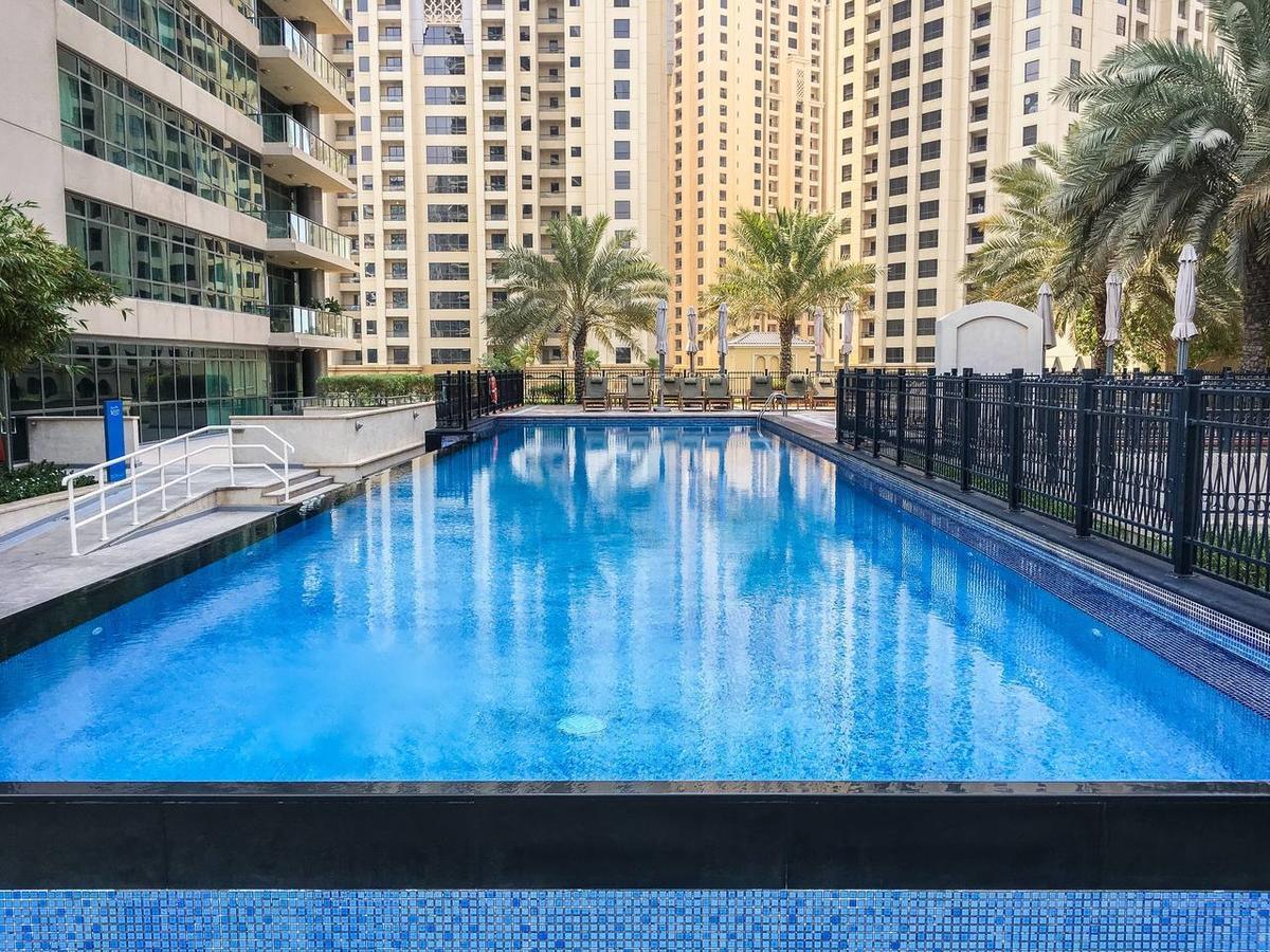 Frank Porter - Marina Quays Dubai Exterior photo